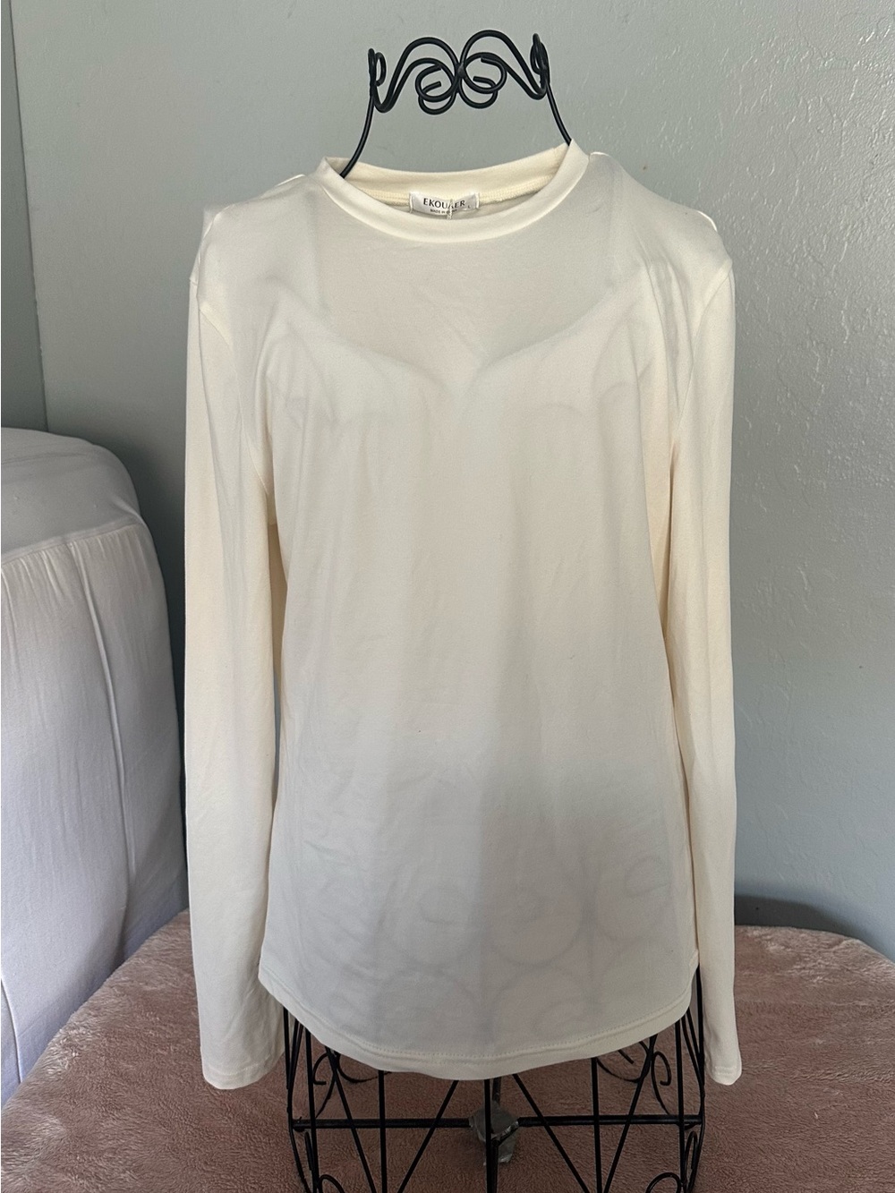 Eloquii Cream Long Sleeve Crewneck Tee